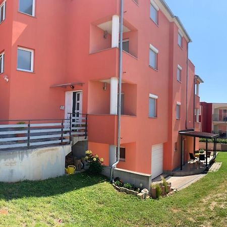 Apartment Luzia Banjole Exterior photo
