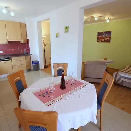 Apartment Luzia Banjole Exterior photo